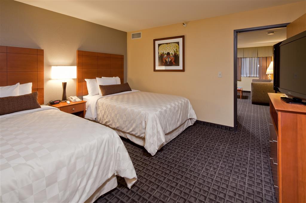 Best Western Plus Scottsdale Thunderbird Suites Szoba fotó